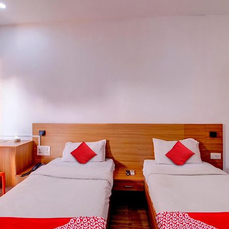 Hotel O Hill View Residency Near Aca Stadium غاواهاتي المظهر الخارجي الصورة