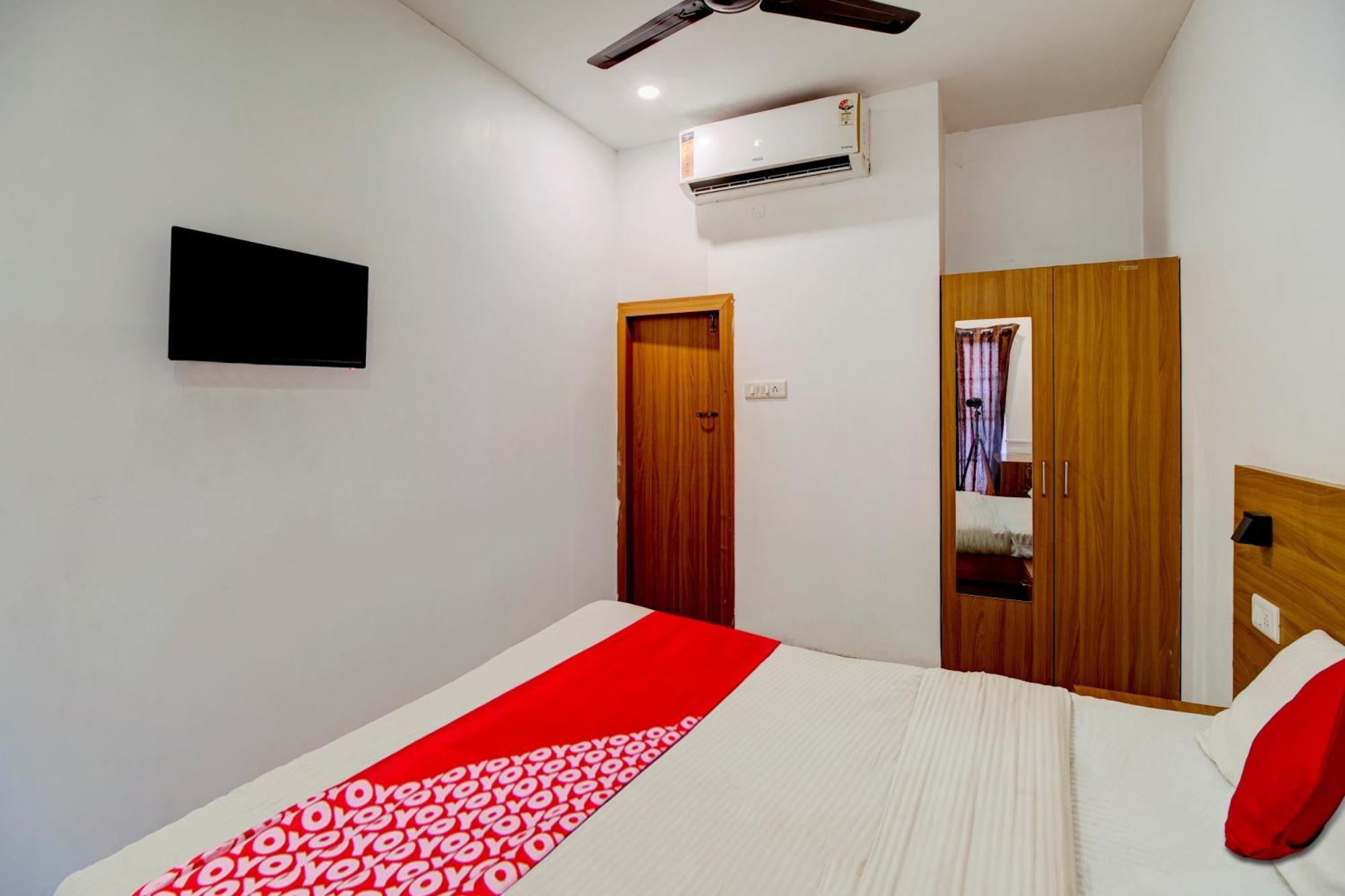 Hotel O Hill View Residency Near Aca Stadium غاواهاتي المظهر الخارجي الصورة