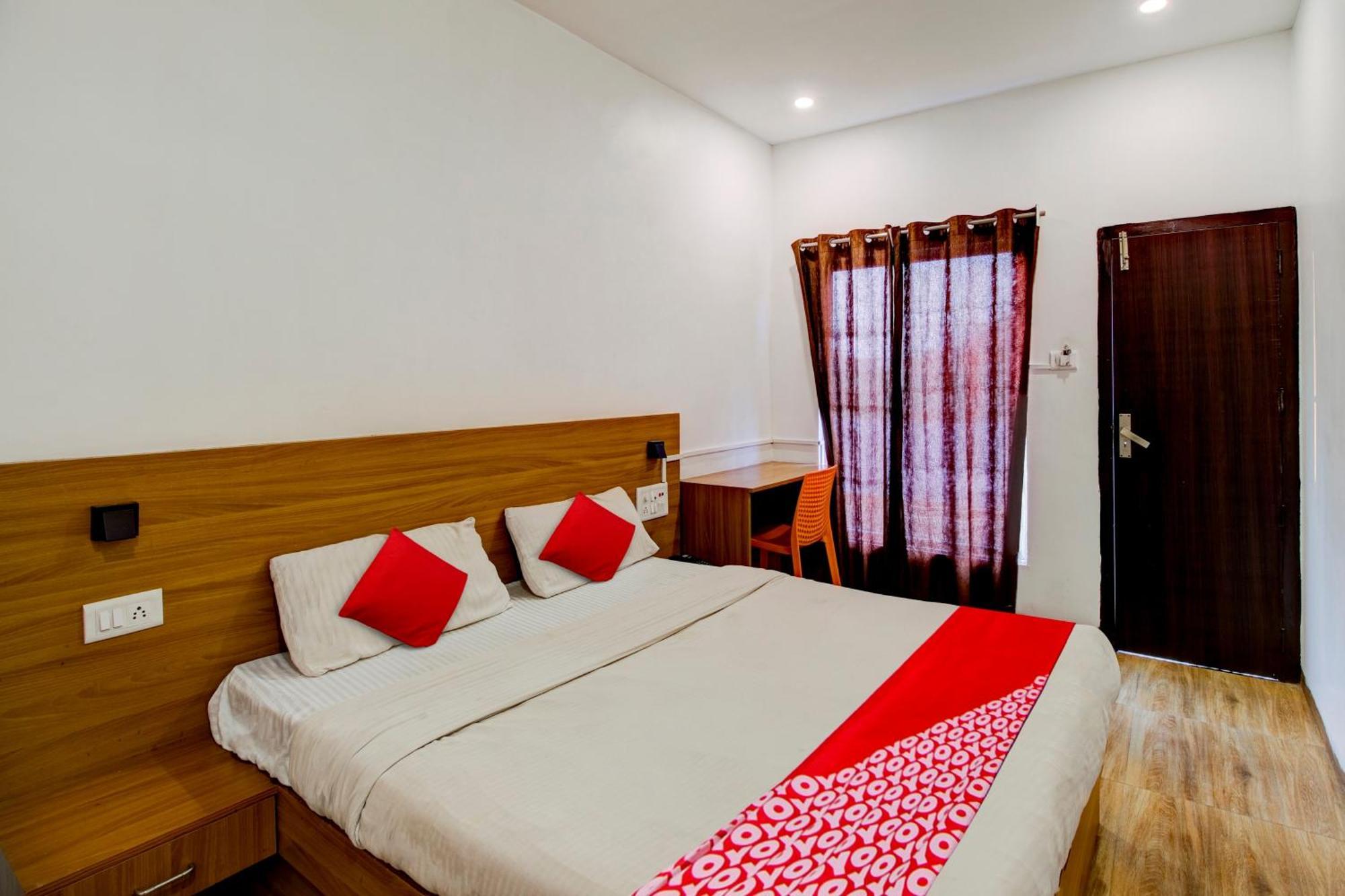 Hotel O Hill View Residency Near Aca Stadium غاواهاتي المظهر الخارجي الصورة