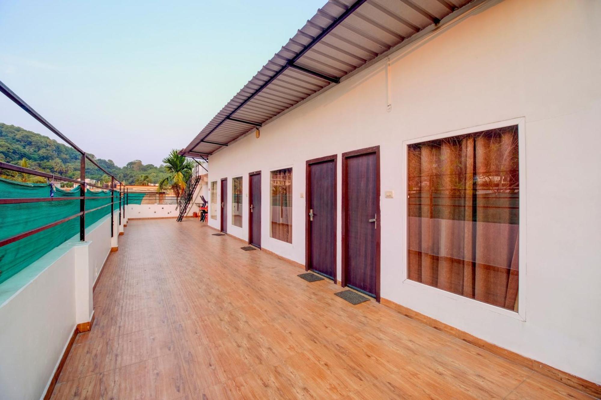 Hotel O Hill View Residency Near Aca Stadium غاواهاتي المظهر الخارجي الصورة
